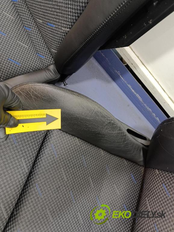 Opel Zafira 2002 sedačke: Soubor.