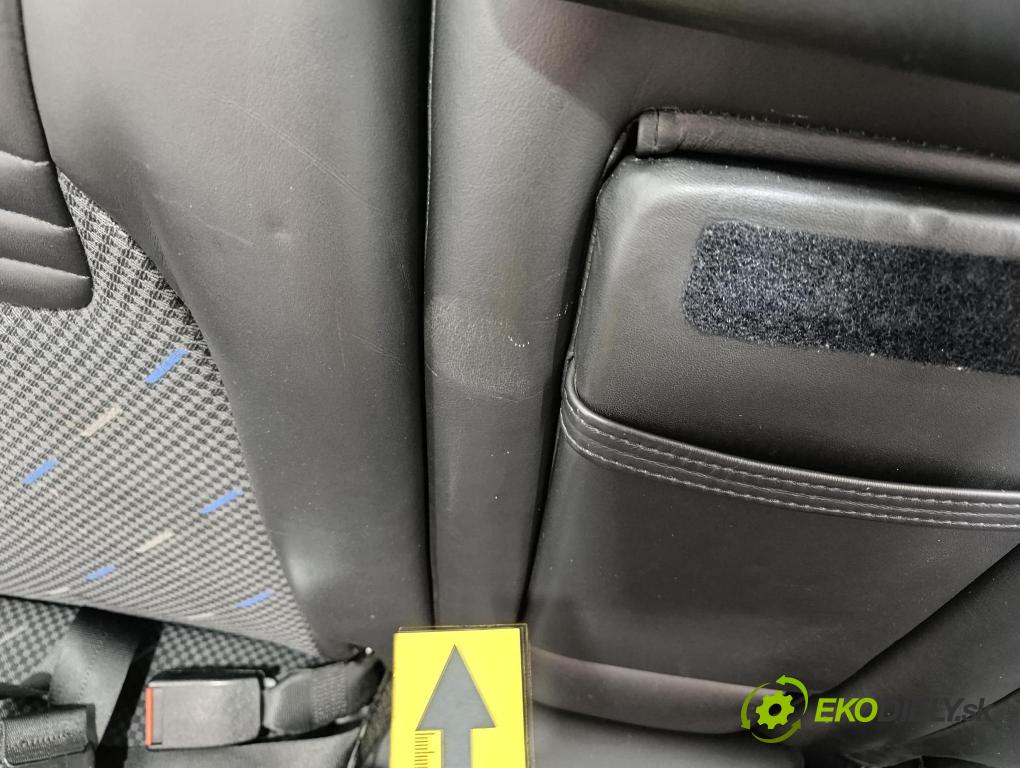 Opel Zafira 2002 sedačke: Soubor.