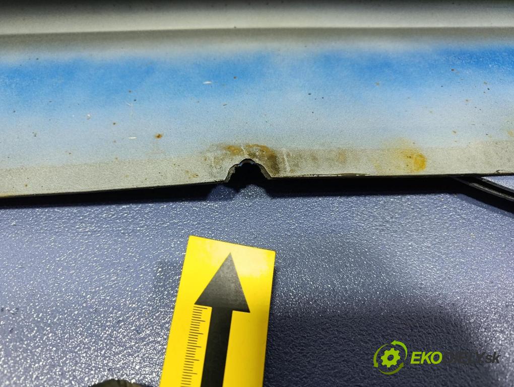 Opel Zafira 2002 lišta Práh: 09270520
