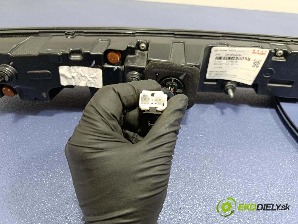 Chery Omoda 9 0 zaslepka: Zad: 605001604AA