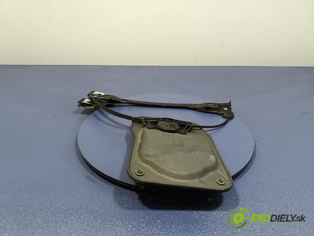 Skoda Fabia 2008 mechanizmus okna Okná: Predné v pravo: 5J1837402B