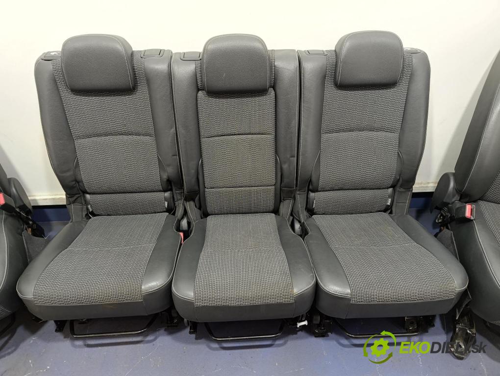 Toyota Verso 2014 sedačke: Soubor.
