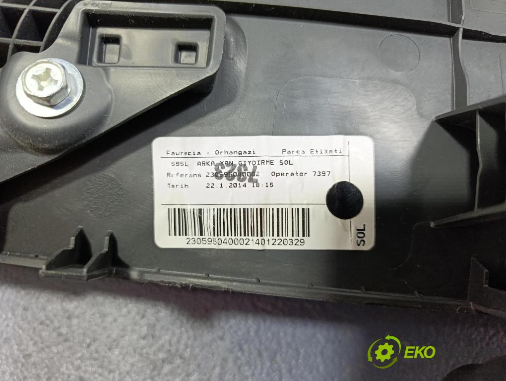 Toyota Verso 2014 Tapacír: kufr 40857M