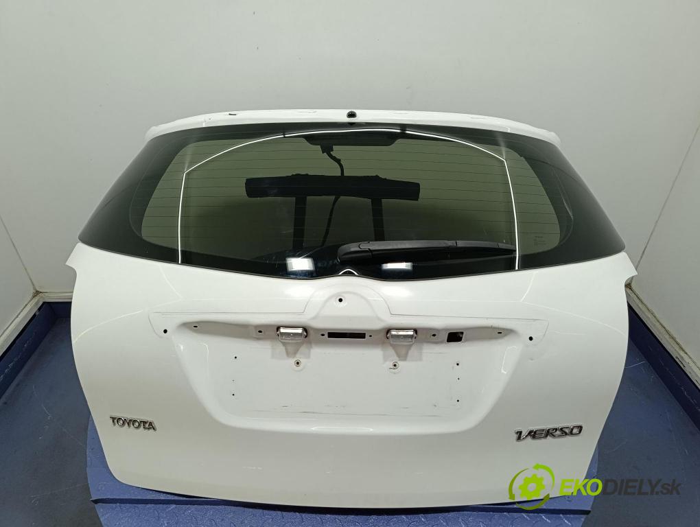 Toyota Verso 2014 zadna dveře kufra: kufra: