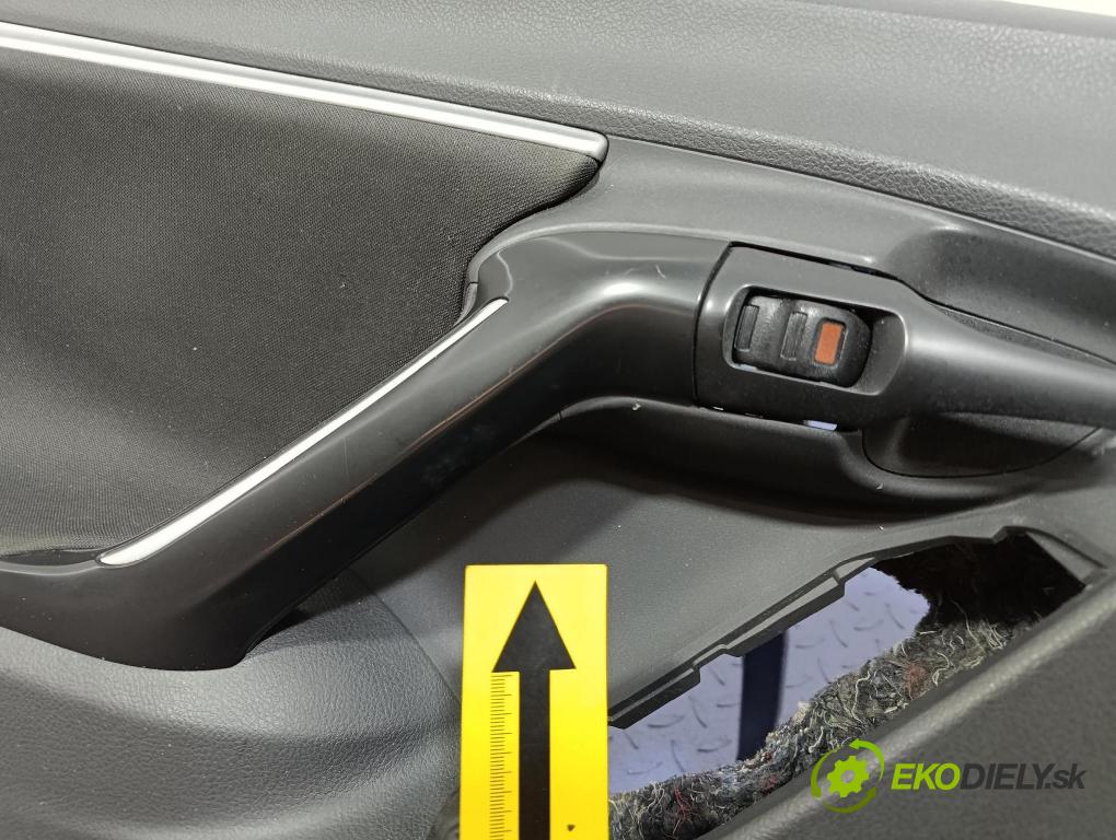 Toyota Verso 2014 Tapacír: dveře před levá 67778-X1F02