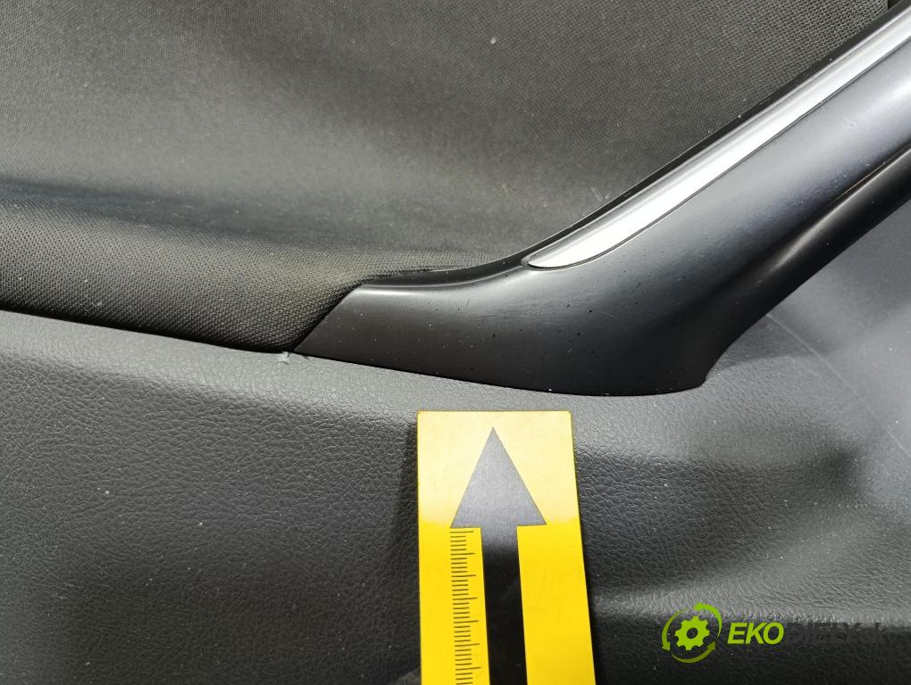 Toyota Verso 2014 Tapacír: dveře před levá 67778-X1F02