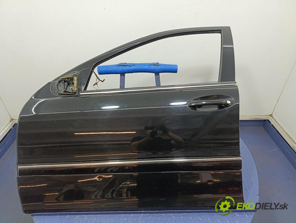 Mercedes C-klasa 2006 dvere Predné Vľavo: