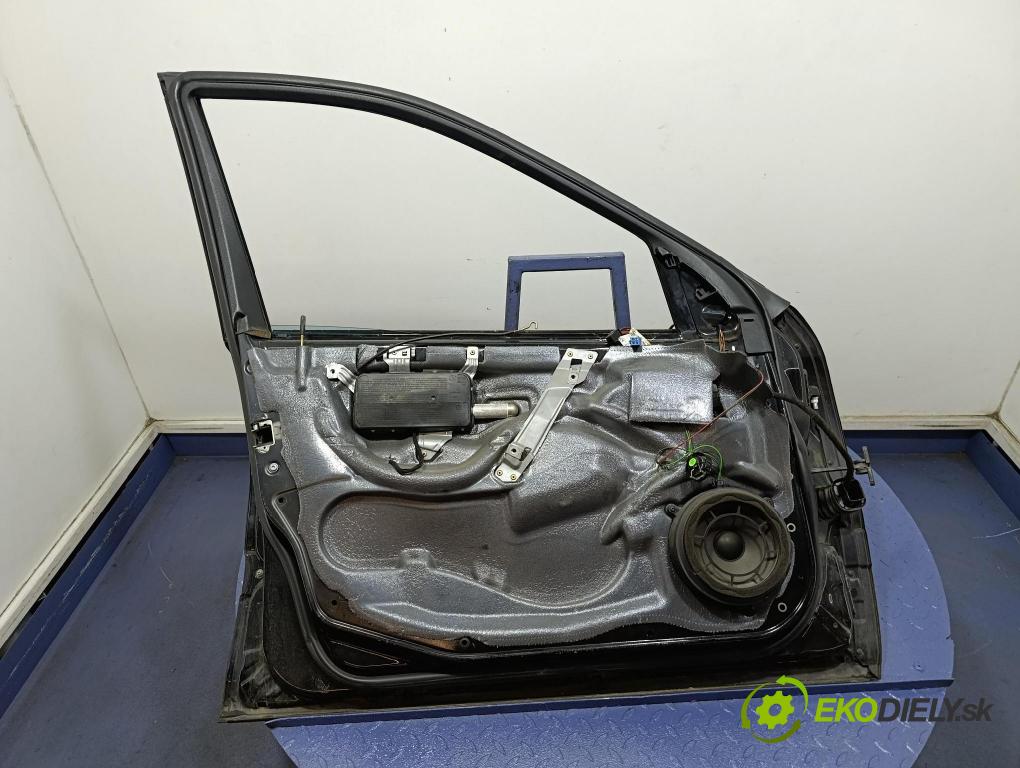 Mercedes C-klasa 2006 dvere Predné Vľavo: 