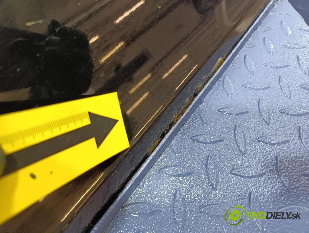 Mercedes C-klasa 2006 dvere Predné pravé