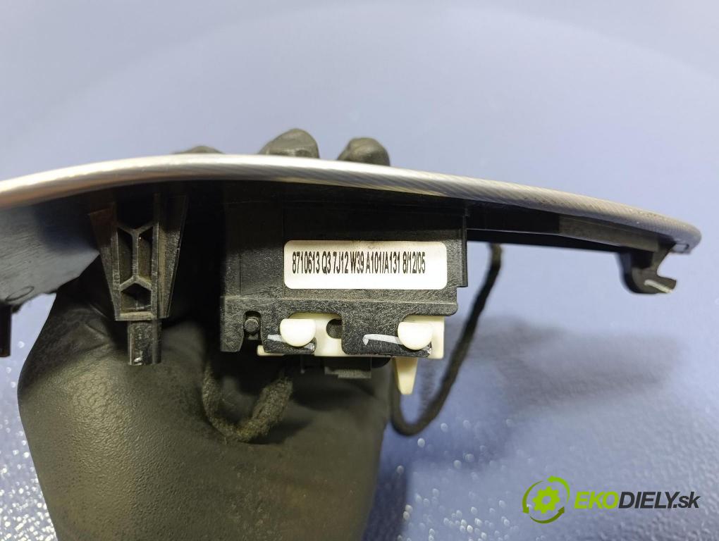 Mercedes C-klasa 2006 prepínač Okná: A2037271828