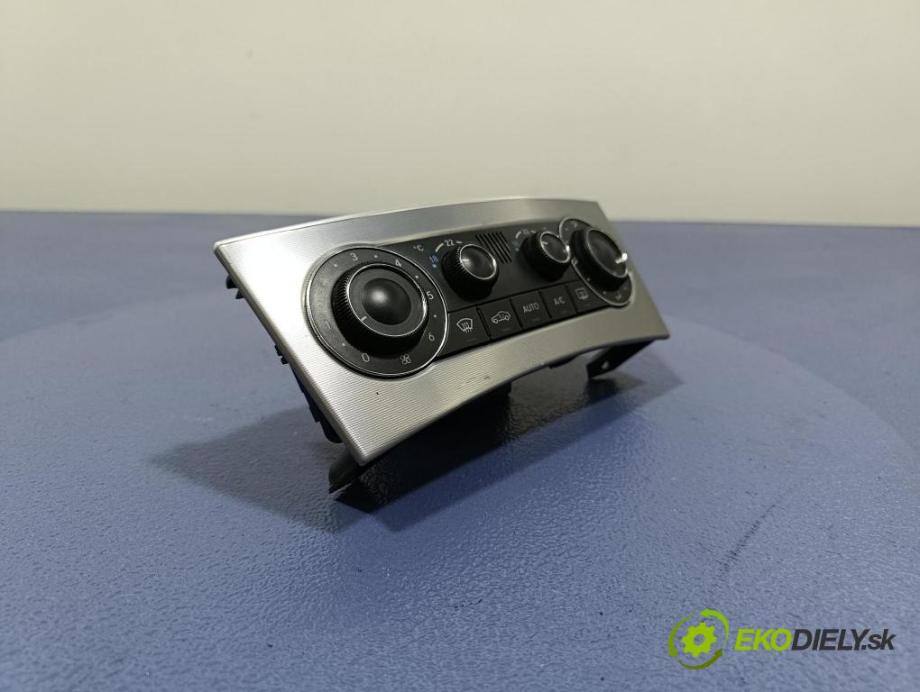 Mercedes C-klasa 2006 prepínač Klimatizácia: Prúd vzduchu: A2038303485