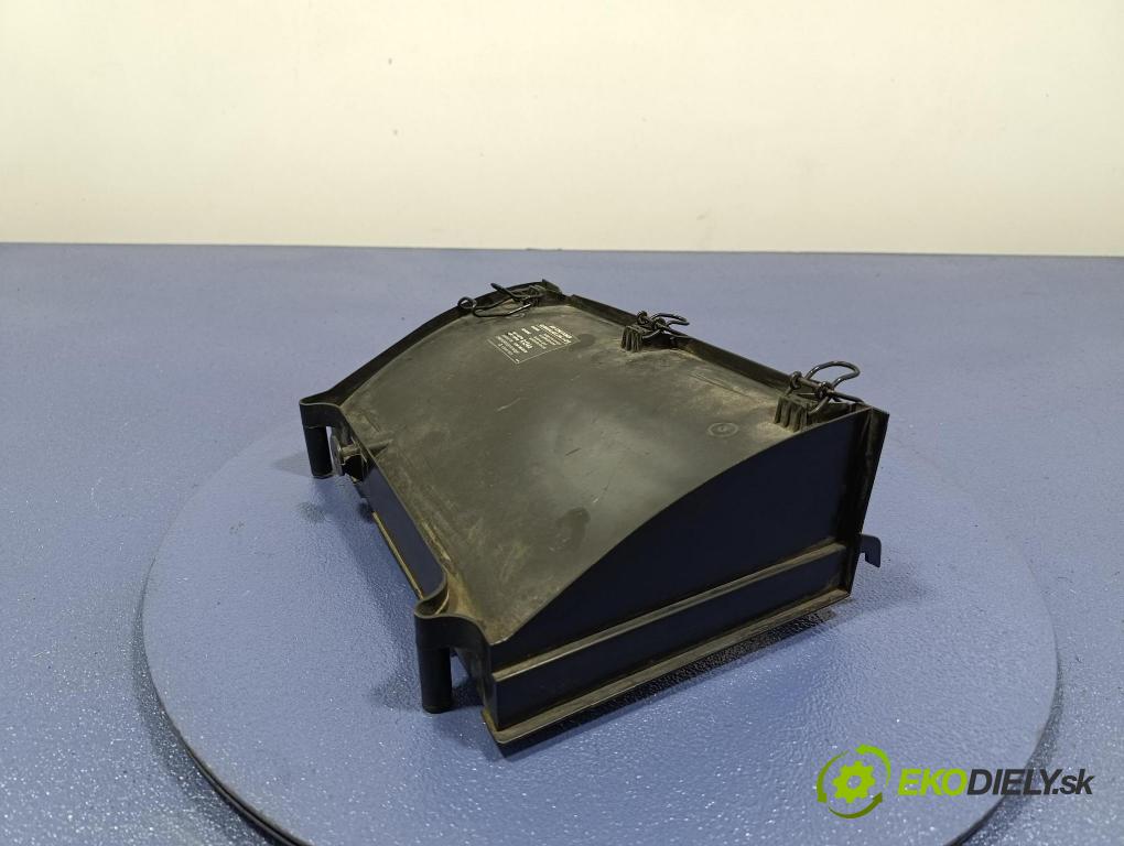 Mercedes C-klasa 2006 obal Filtre: Vzduch: 2038350740