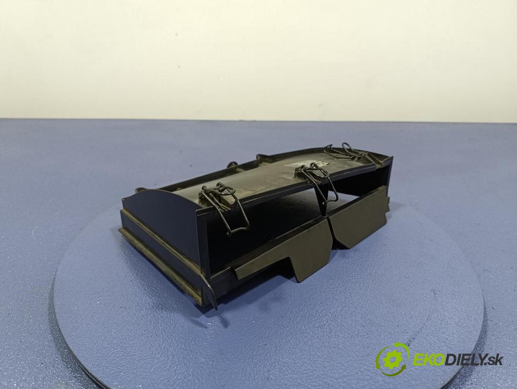 Mercedes C-klasa 2006 obal Filtre: Vzduch: 2038350740