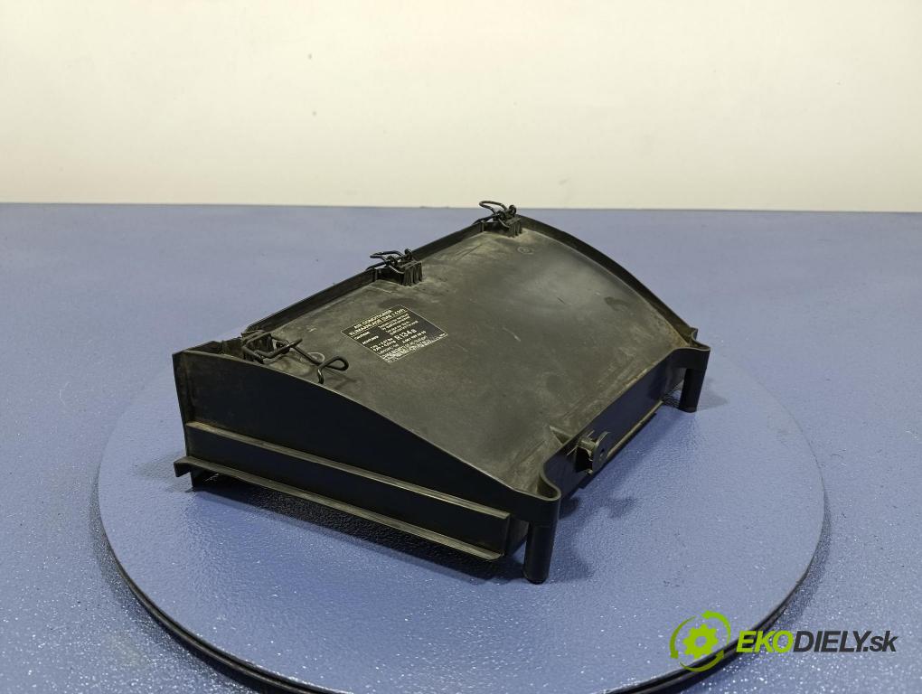 Mercedes C-klasa 2006 obal Filtre: Vzduch: 2038350740