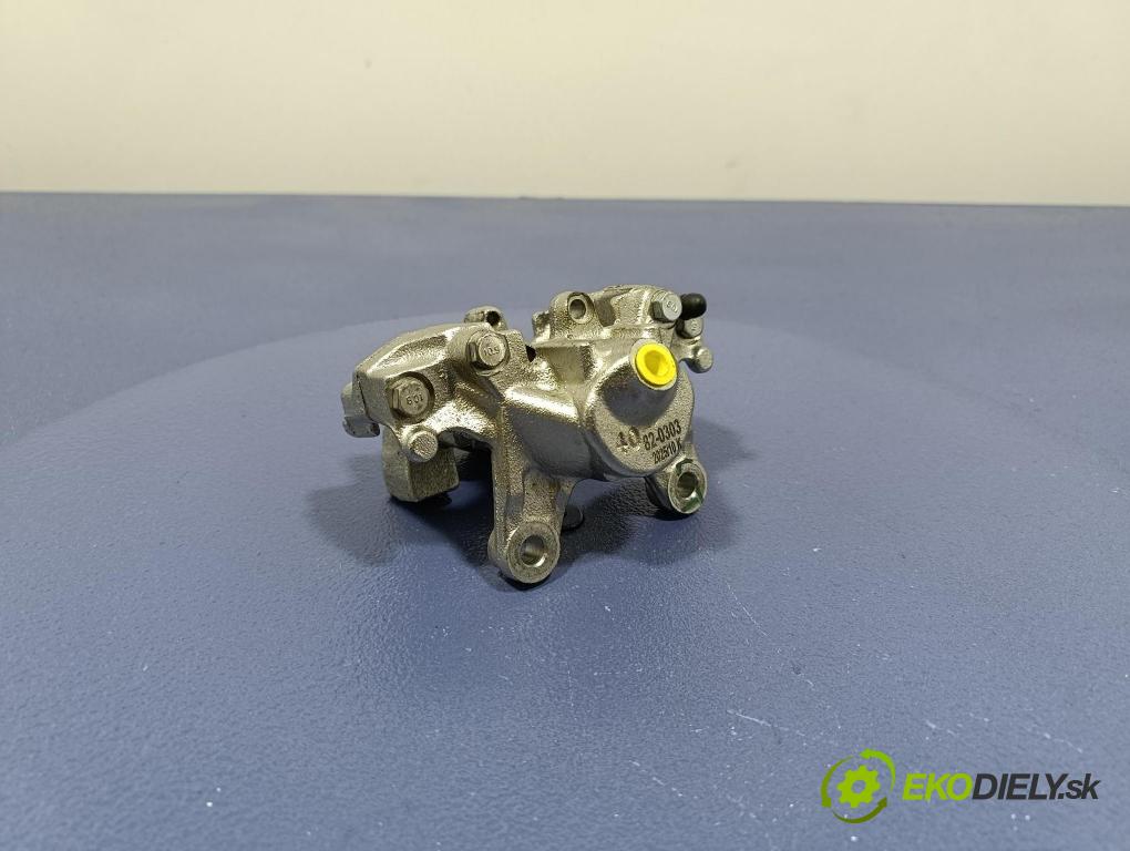 Mercedes C-klasa 2006 brzdič brzdový zad Vľavo: 82-0303