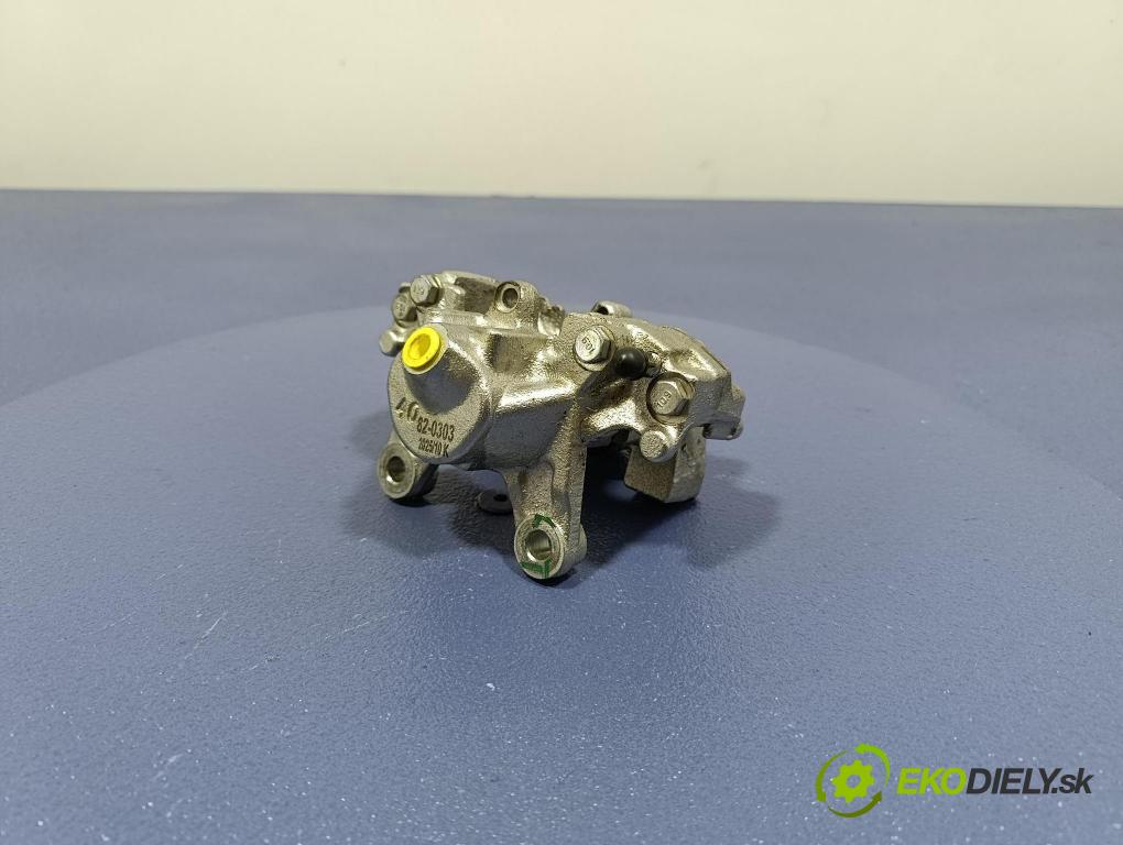 Mercedes C-klasa 2006 brzdič brzdový zad Vľavo: 82-0303