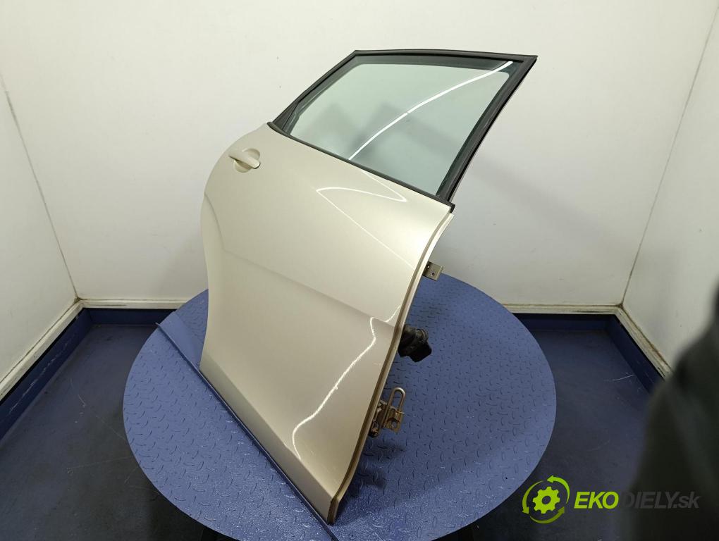 Seat Altea 2004 dvere zad pravé