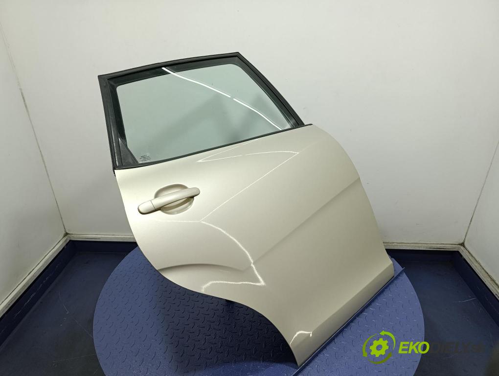 Seat Altea 2004 dvere zad pravé