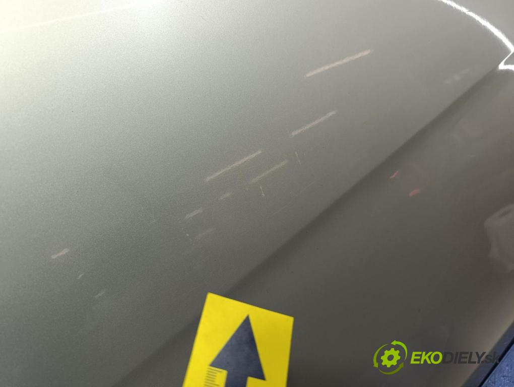 Seat Altea 2004 dvere zad pravé