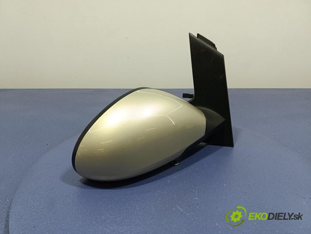 Seat Altea 2004 zrkadlo pravé