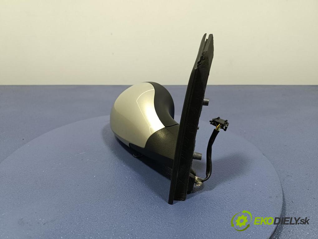 Seat Altea 2004 zrkadlo pravé