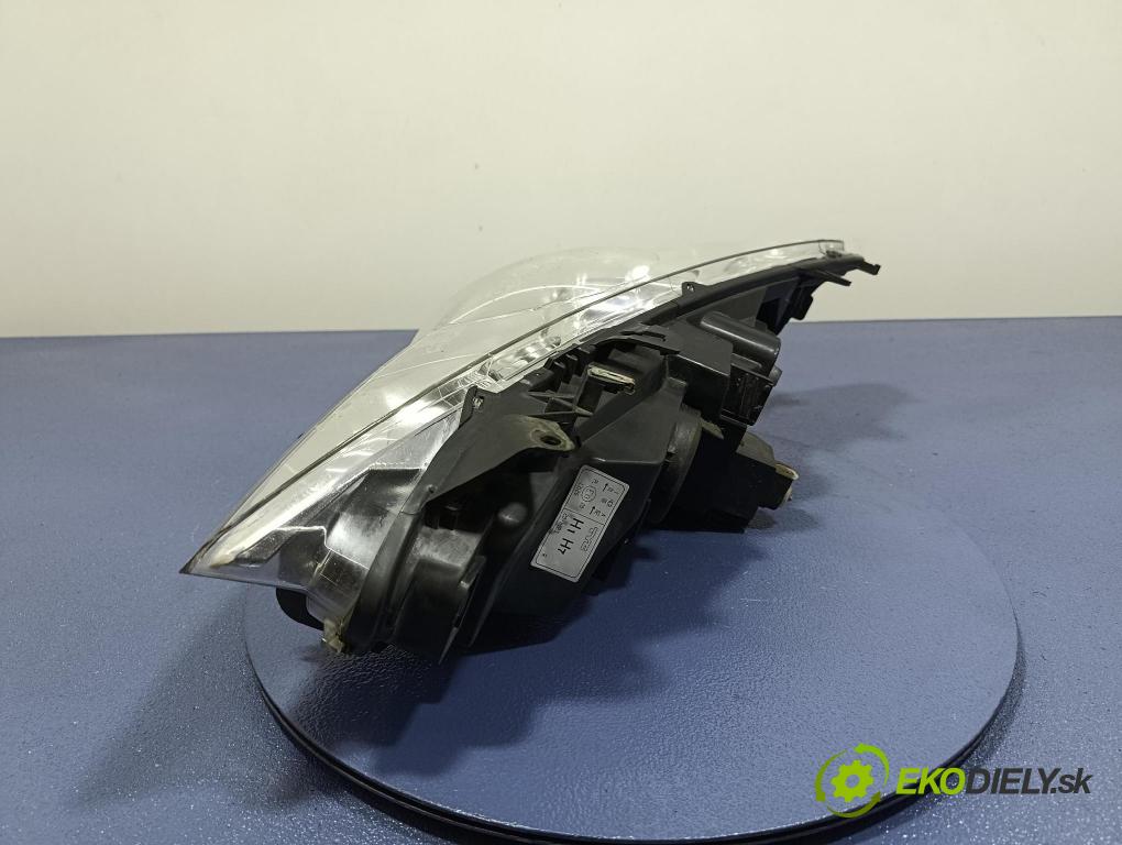 Peugeot 307 2007 světlo v pravo:
