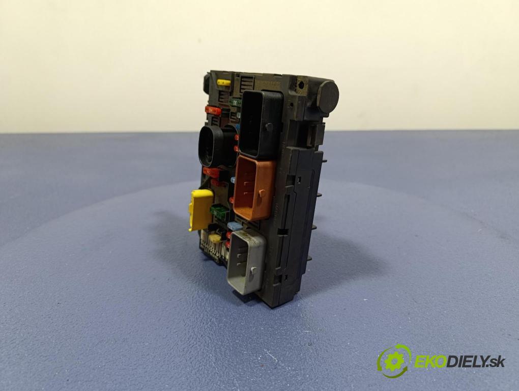 Peugeot 307 2007 skrinka Poistky: 9664055780
