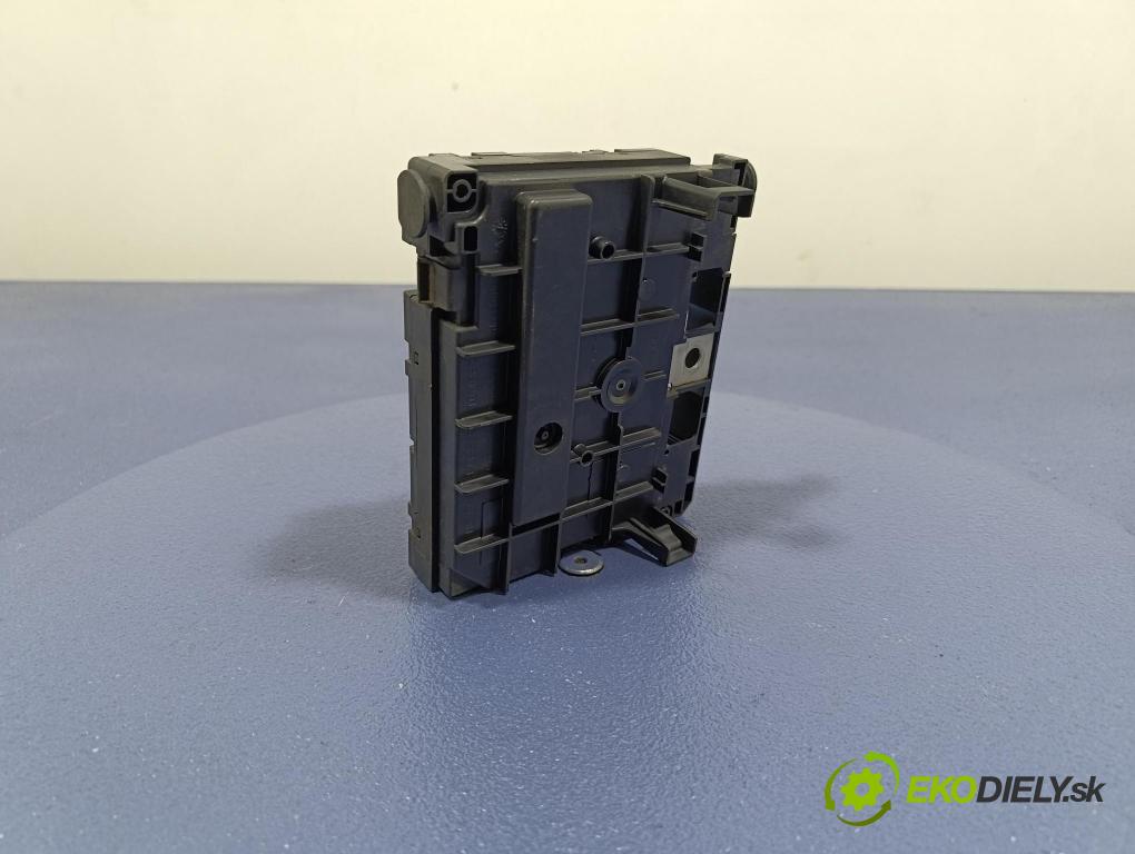 Peugeot 307 2007 skrinka Poistky: 9664055780