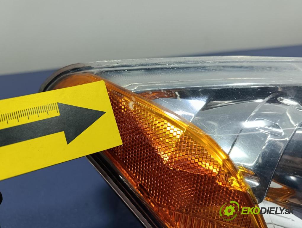 Dodge Caliber 2006 světlo v pravo: