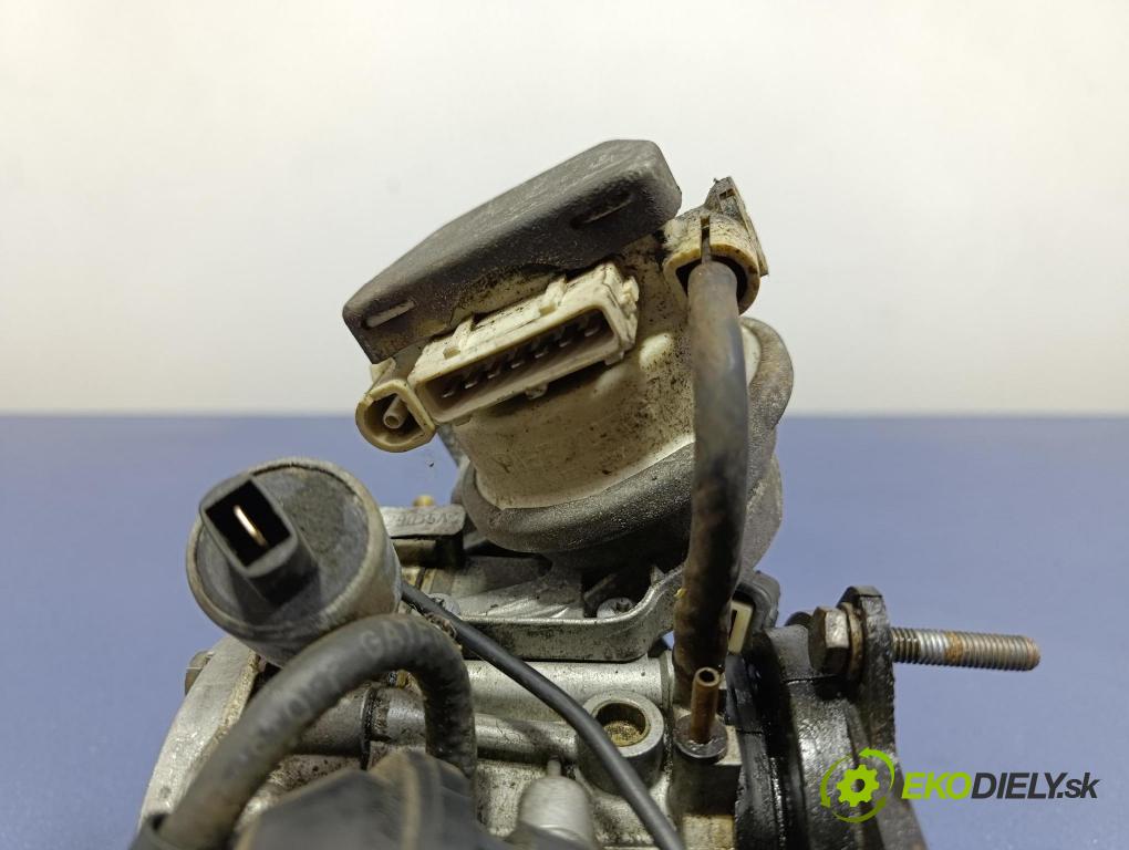 Vw Jetta 1991 Karburátor 051129015A