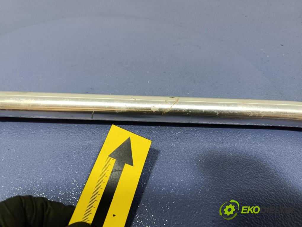 Vw Jetta 1991 výstuha Predné: / pas predný