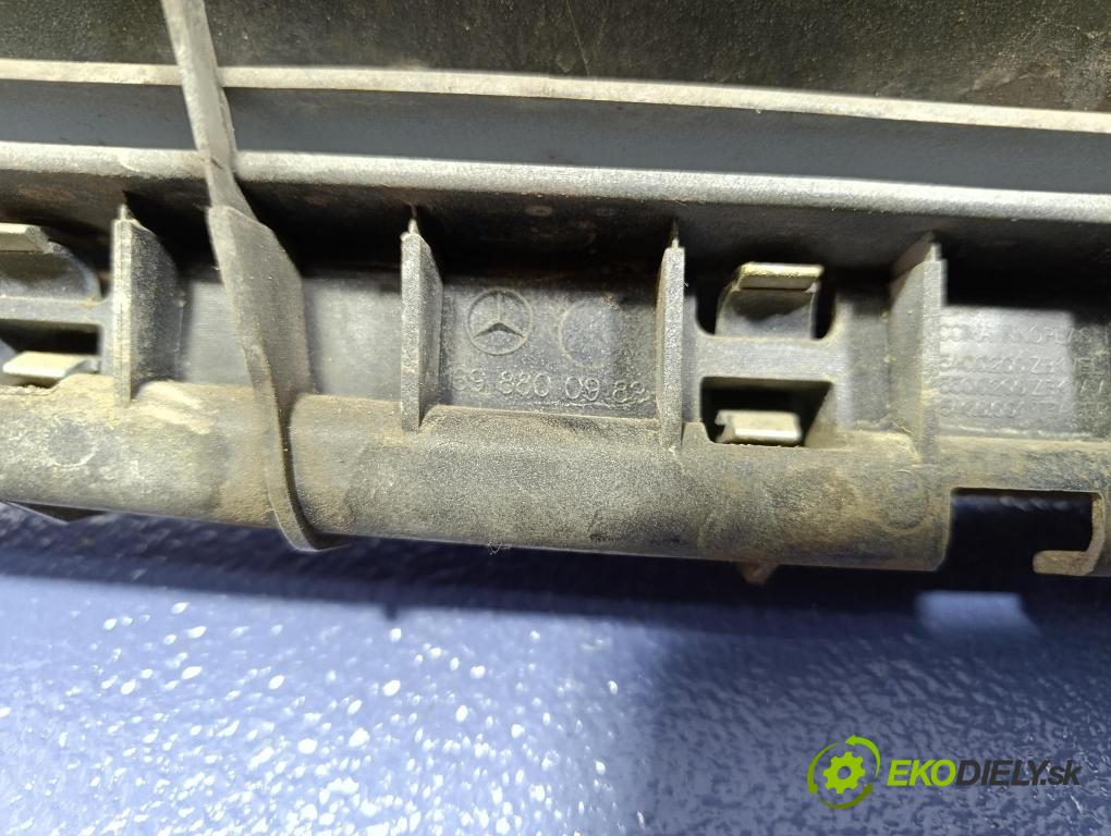 Mercedes A-Klasa 2005 miežka / Gril: 1698800983