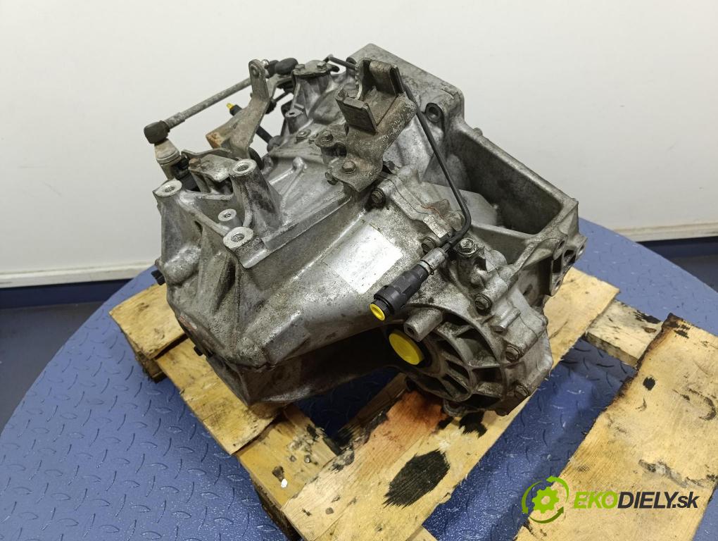 Dodge Caliber 2006 převodovka Ozubené kola: Manualna