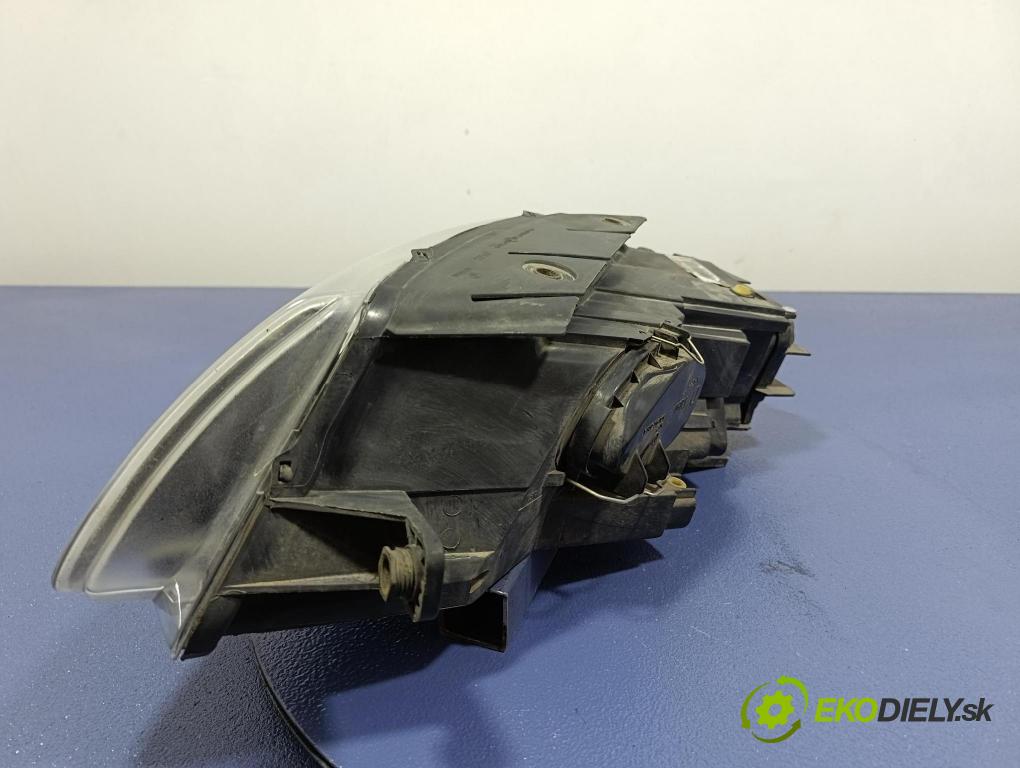 Vw Passat 2006 Reflektor: v pravo: 3C0941754G
