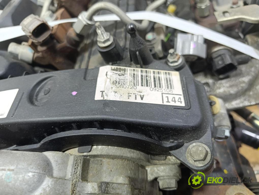 Toyota Verso 2014 motor Diesel: 1AD-FTV