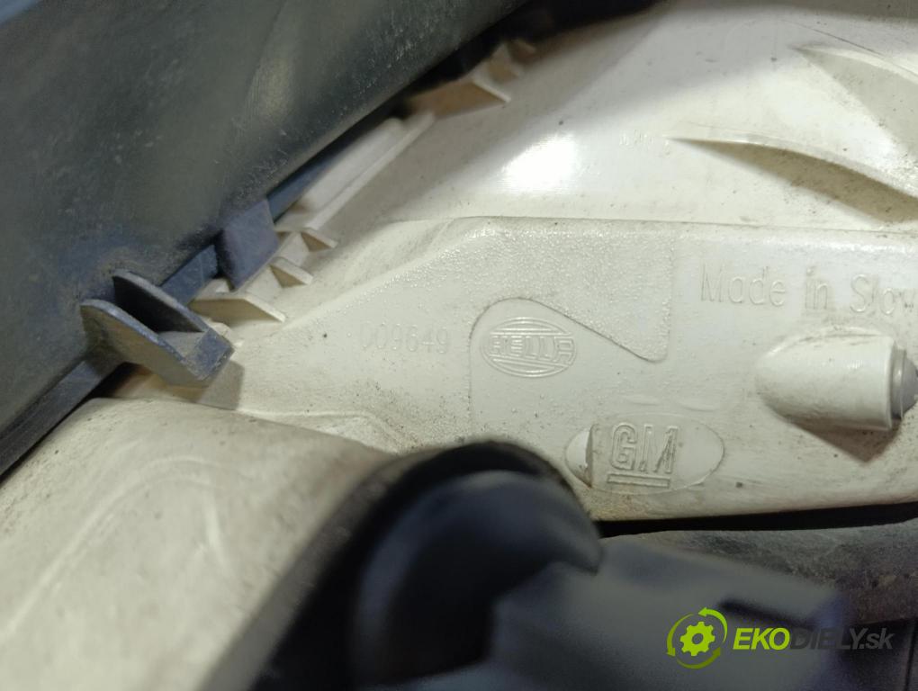 Opel Insignia 2010 svetlo / reflektor zad ľavá Vonkajsia: 168348