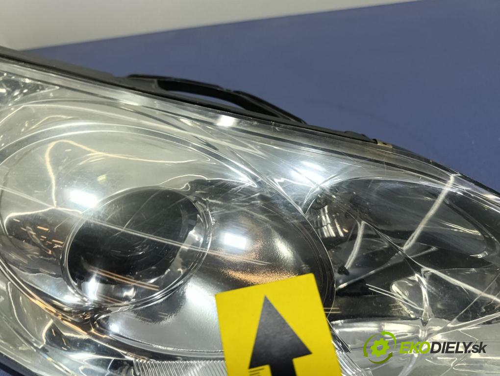 Peugeot 407 2005 Reflektor: v pravo: