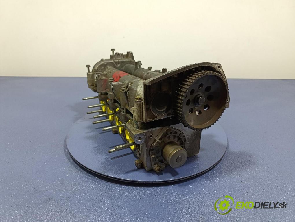 Opel Insignia 2010 hlava Motor: 55576540