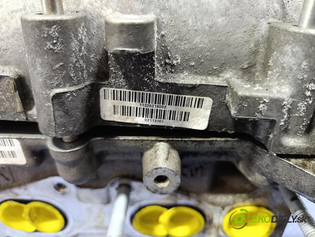 Opel Insignia 2010 hlava Motor: 55576540