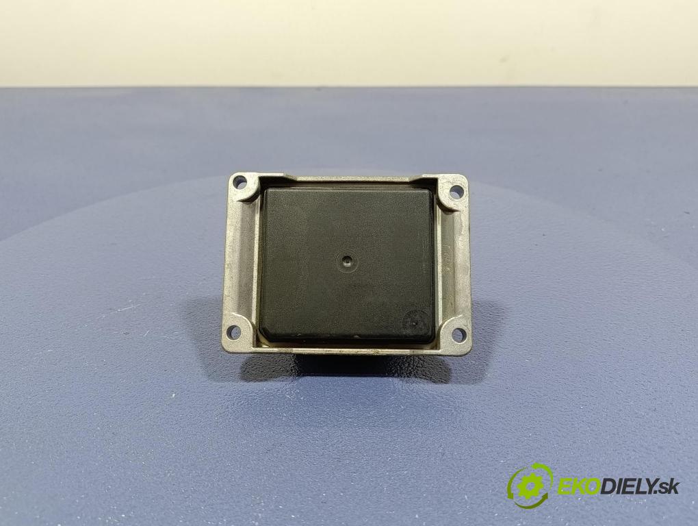 Fiat Albea 2003 řídící jednotka Motor: 55186501