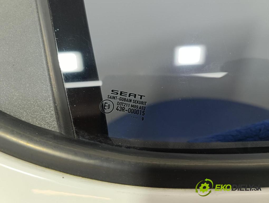 Seat Ibiza 2009 dveře Zad: prave