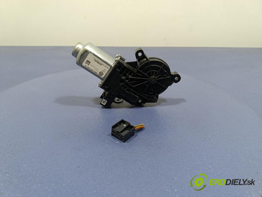 Seat Ibiza 2009 mechanismus stahování Sklenka: před v pravo: 6R0959802B