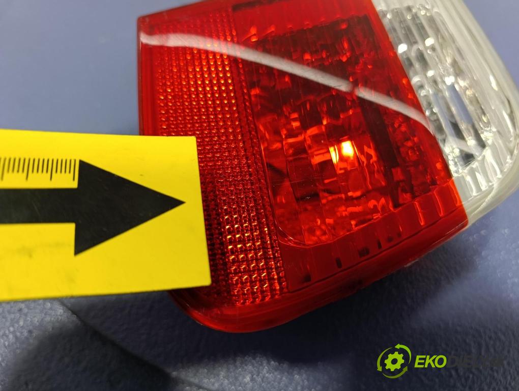 Bmw Seria 3 2000 světlo Zad: levá Uvnitř 17-5222 17-5221