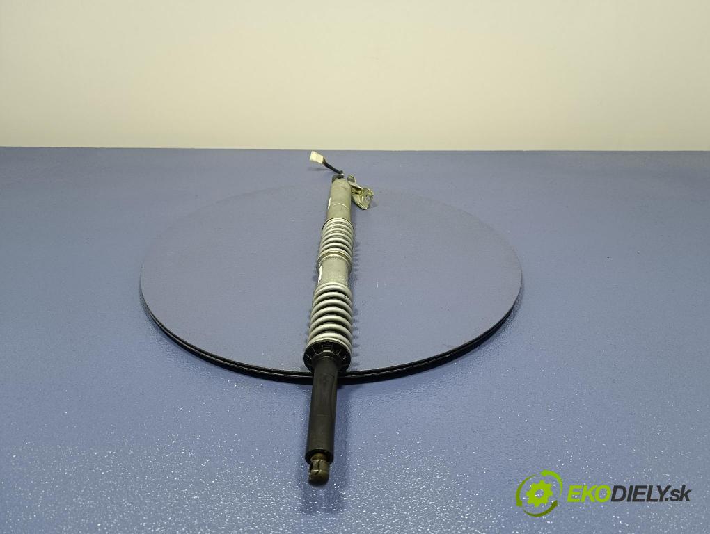 Bmw Seria 5 2011 Aktuátor: 925134