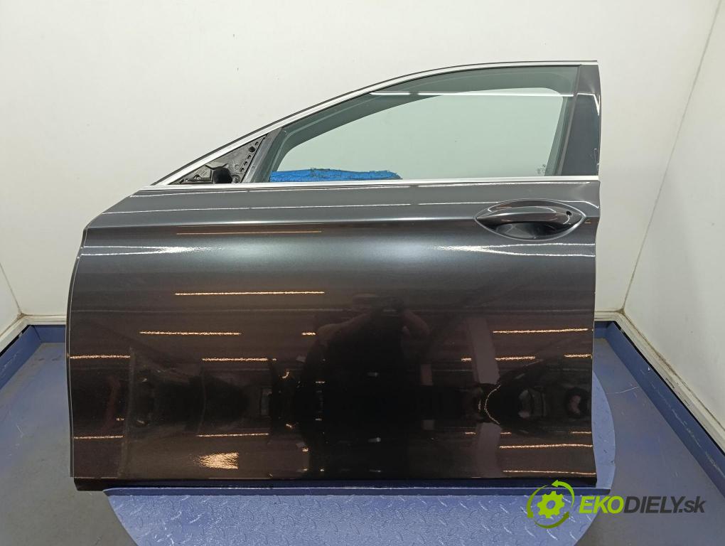 Bmw Seria 5 2011 dveře před Vlevo, odjet: