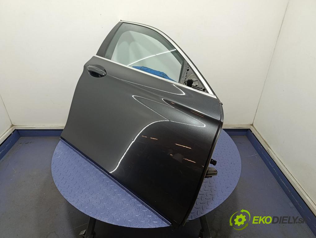 Bmw Seria 5 2011 dvere Predné pravé