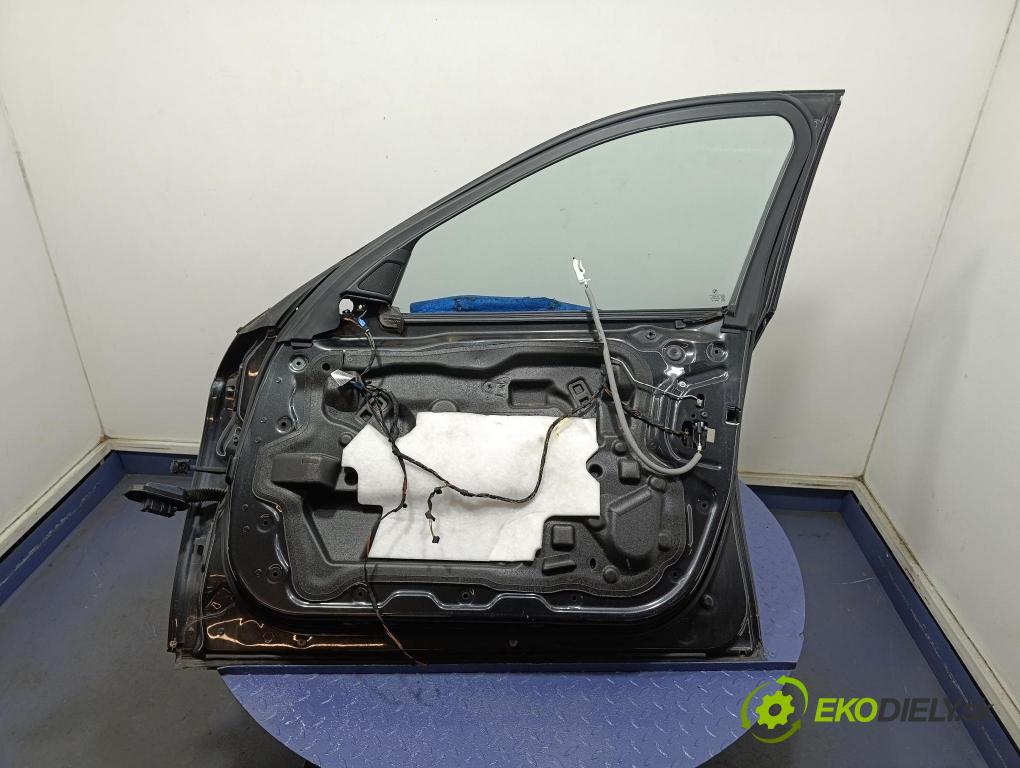 Bmw Seria 5 2011 dvere Predné pravé 