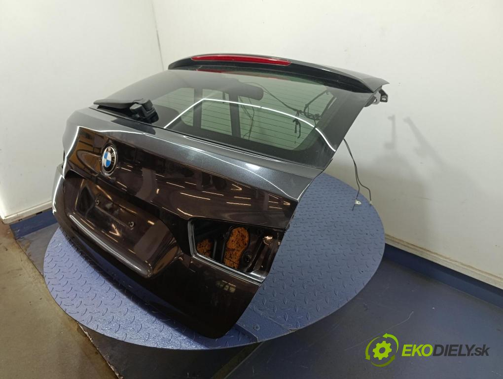 Bmw Seria 5 2011 zadní dveře kufra: kufr