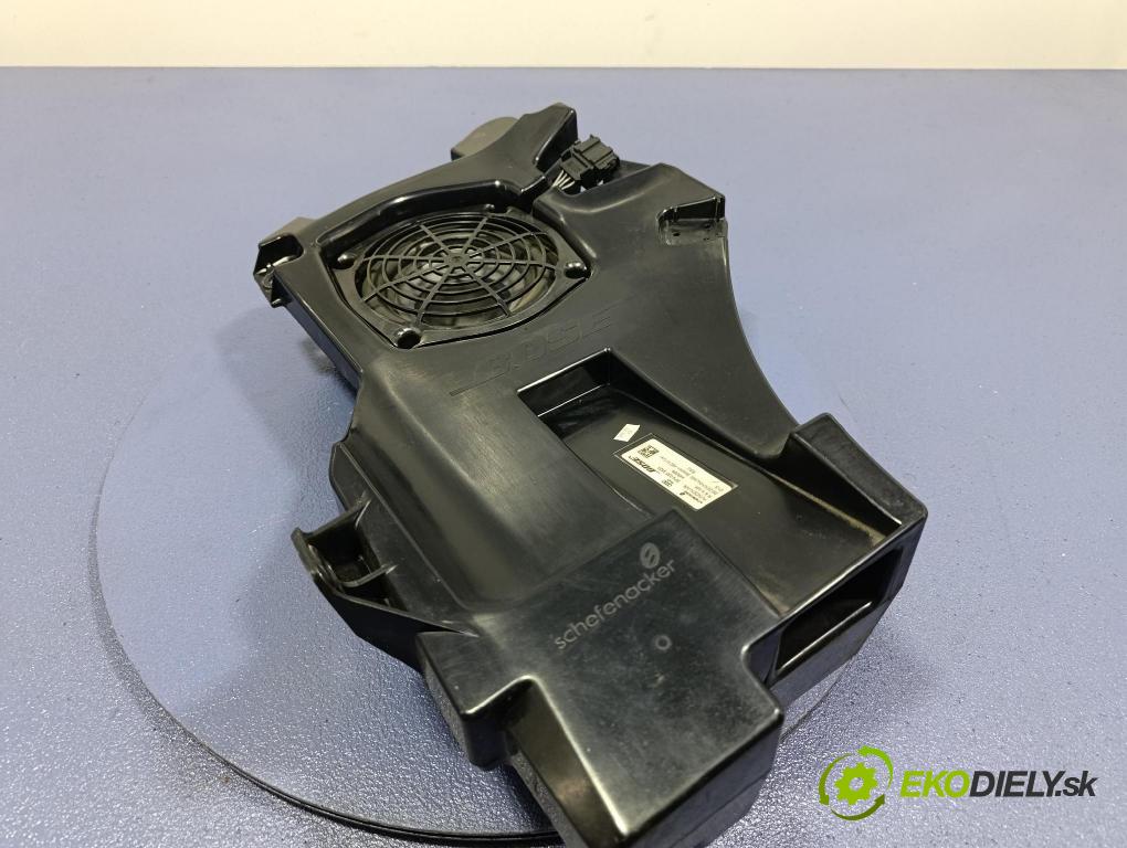 Audi A3 2005 Reproduktor / Subwoofer: 8P4035382A