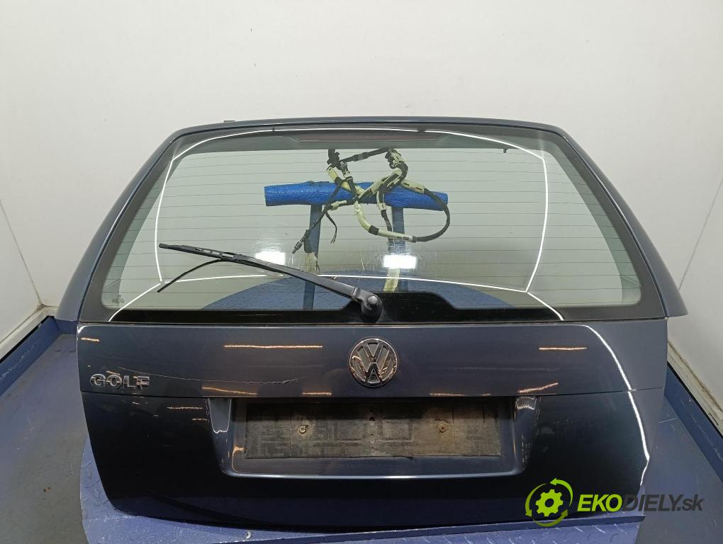 Vw Golf 2003 zadna dveře kufra: kufra: